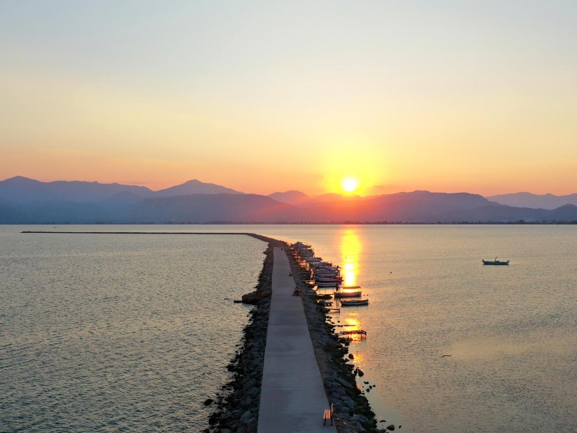 Twins Nafplio